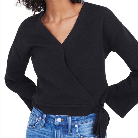 Madewell Tops - NWT Madewell Texture & Thread Wrap Top Size M